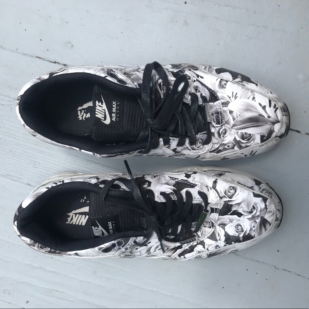 Nike Air Max 90 Women NYC New York Rose Art